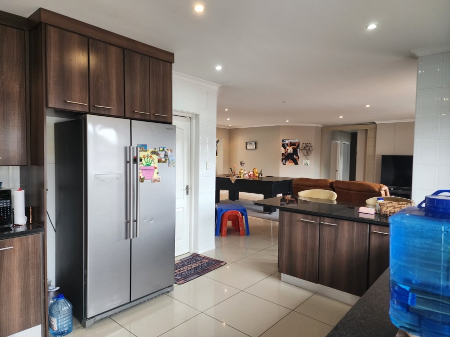 3 Bedroom Property for Sale in Summerstrand Eastern Cape